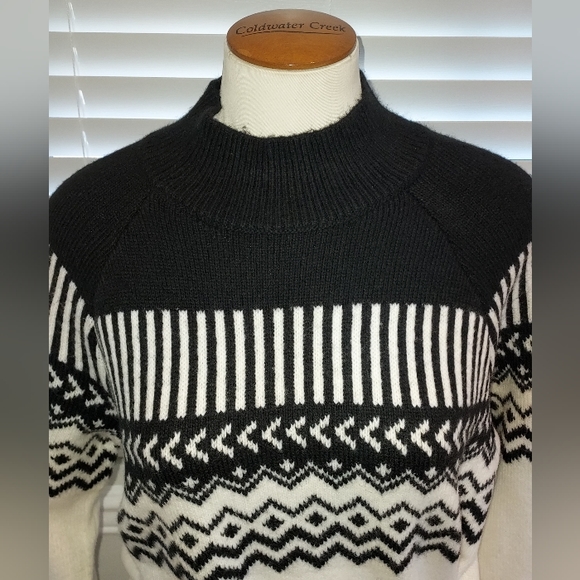 Ann Taylor Ivory/Black Geometric Print Mock TurtleNeck Sweater Dress NWT - Picture 2 of 6